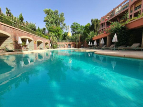 Amazing Apartment With Winter Pool
